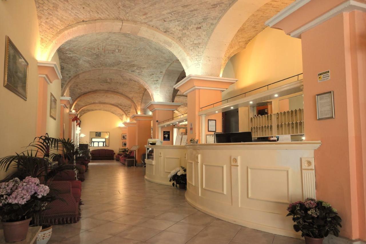 Hotel 4 Mori Cagliari Buitenkant foto